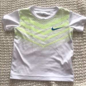 Nike dri-fir shirt 3t